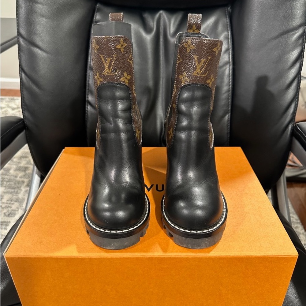 LV Star trail ankle bootie